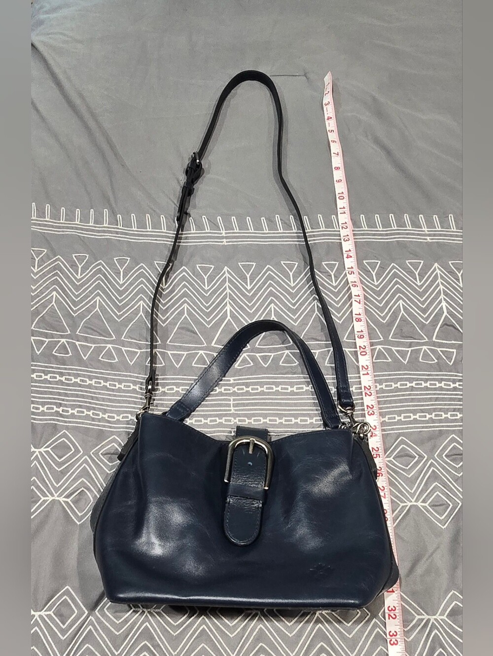 Patricia Nash Irving Bucket Bag - Picture 3 of 13